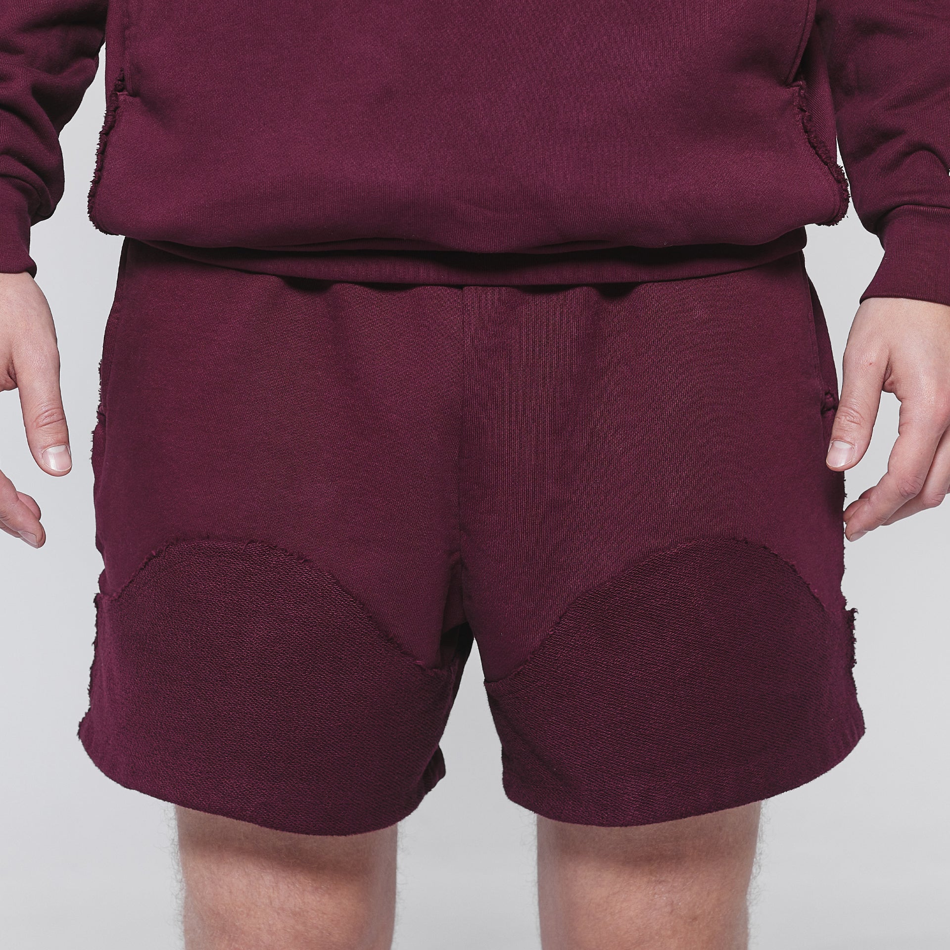 Gate Silhouette Shorts Maroon